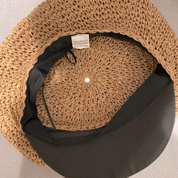 Hat - Picture 4 of 5